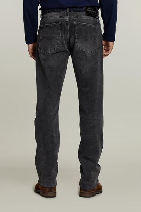 TIGHT FIT 5-POCKET JEANS GREY 2