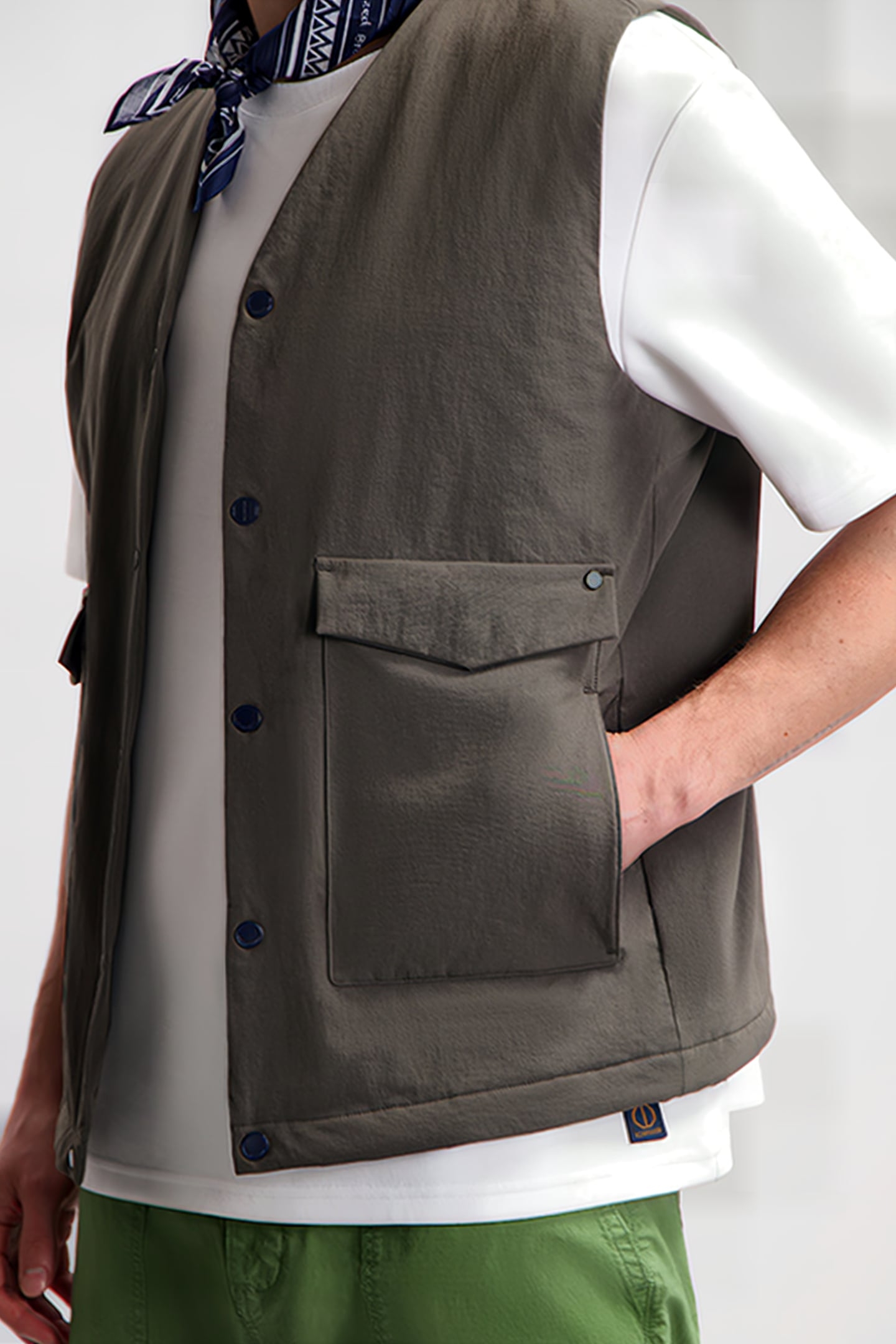 DS_DENNIS BODYWARMER BELUGA 4