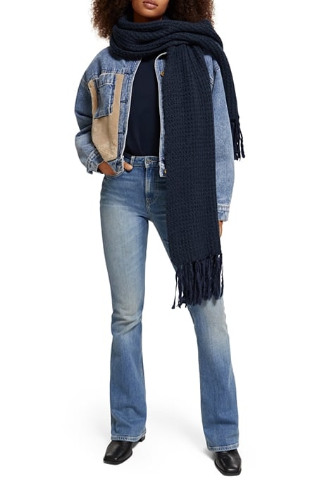 WAFFLE STITCH FRINGED SCARF NIGHT 2