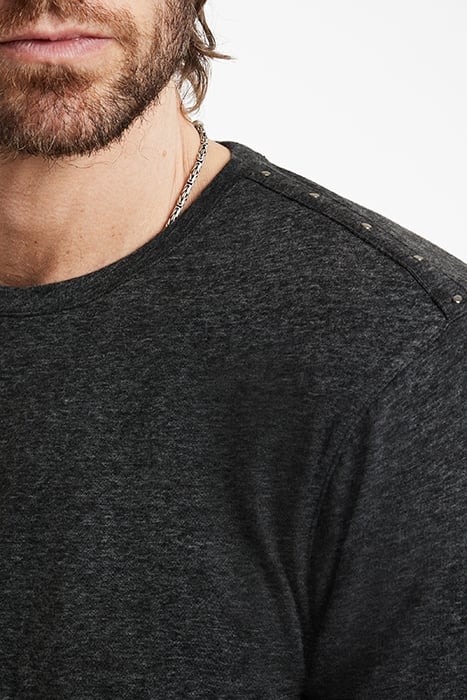 DOVER LS CREW IN PLAITED BLACK 3