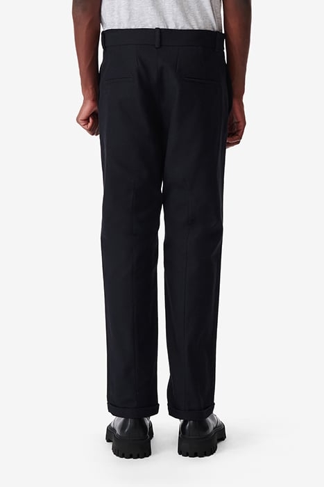 THEOD CHINO IN NAVY 2