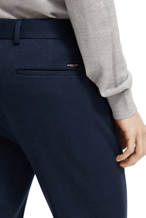 MOTT - SUPER SLIM-FIT YARN-DYED KNITTED CHINO NIGHT 7