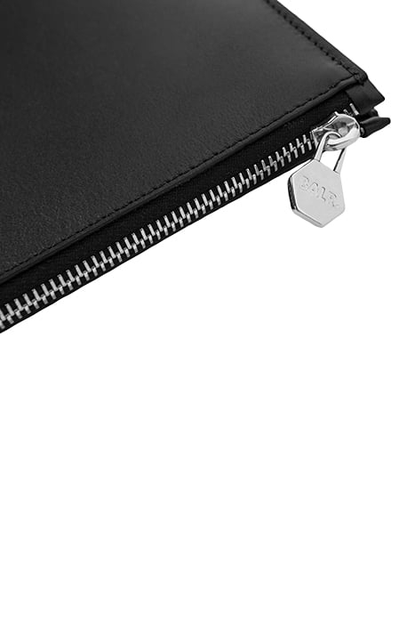 UNISEX BT LEATHER LAPTOP SLEEVE BLACK 2