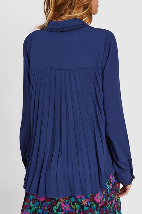 INDIGO FLOWING SHIRT WITH PLEATED BACK 2