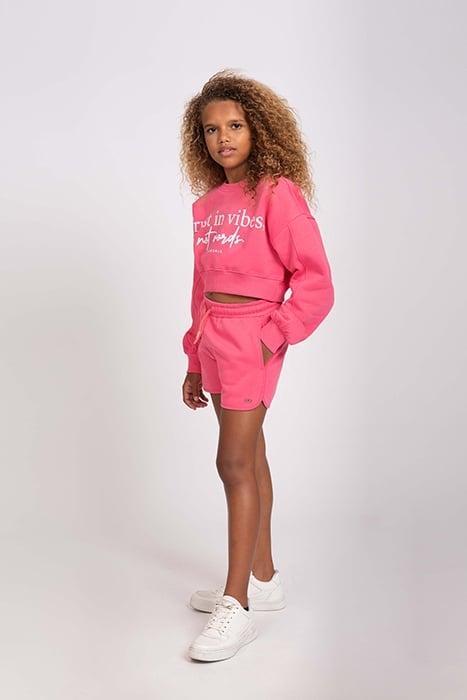VIBES SHORT HOT PINK 1