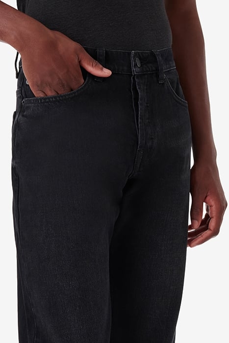 DAXO DISTRESSED BLACK 4