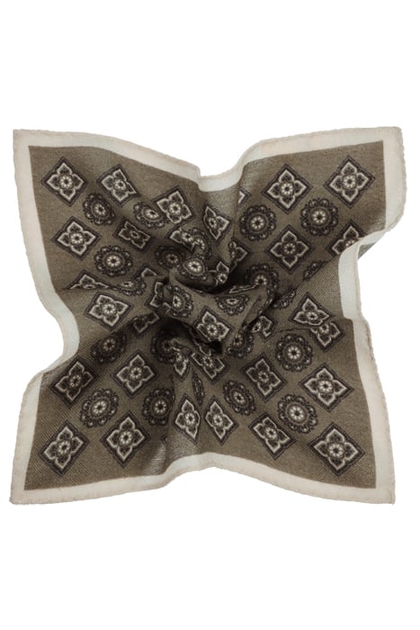 GREEN FLOWER POCKET SQUARE 1