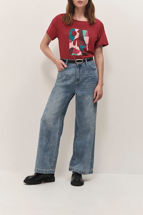 MAKI - RED VISUAL T-SHIRT DANCER ABSTRACT BACKGROUND 2