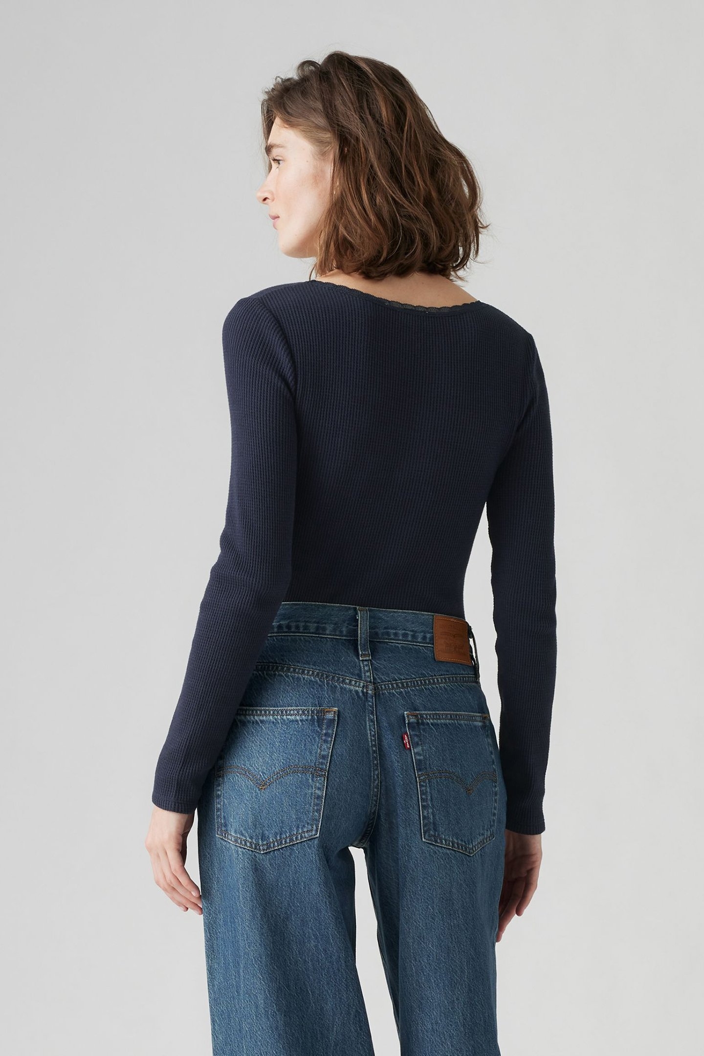 LEVI'S® DRY GOODS WAFFLE LONG-SLEEVE TEE 2