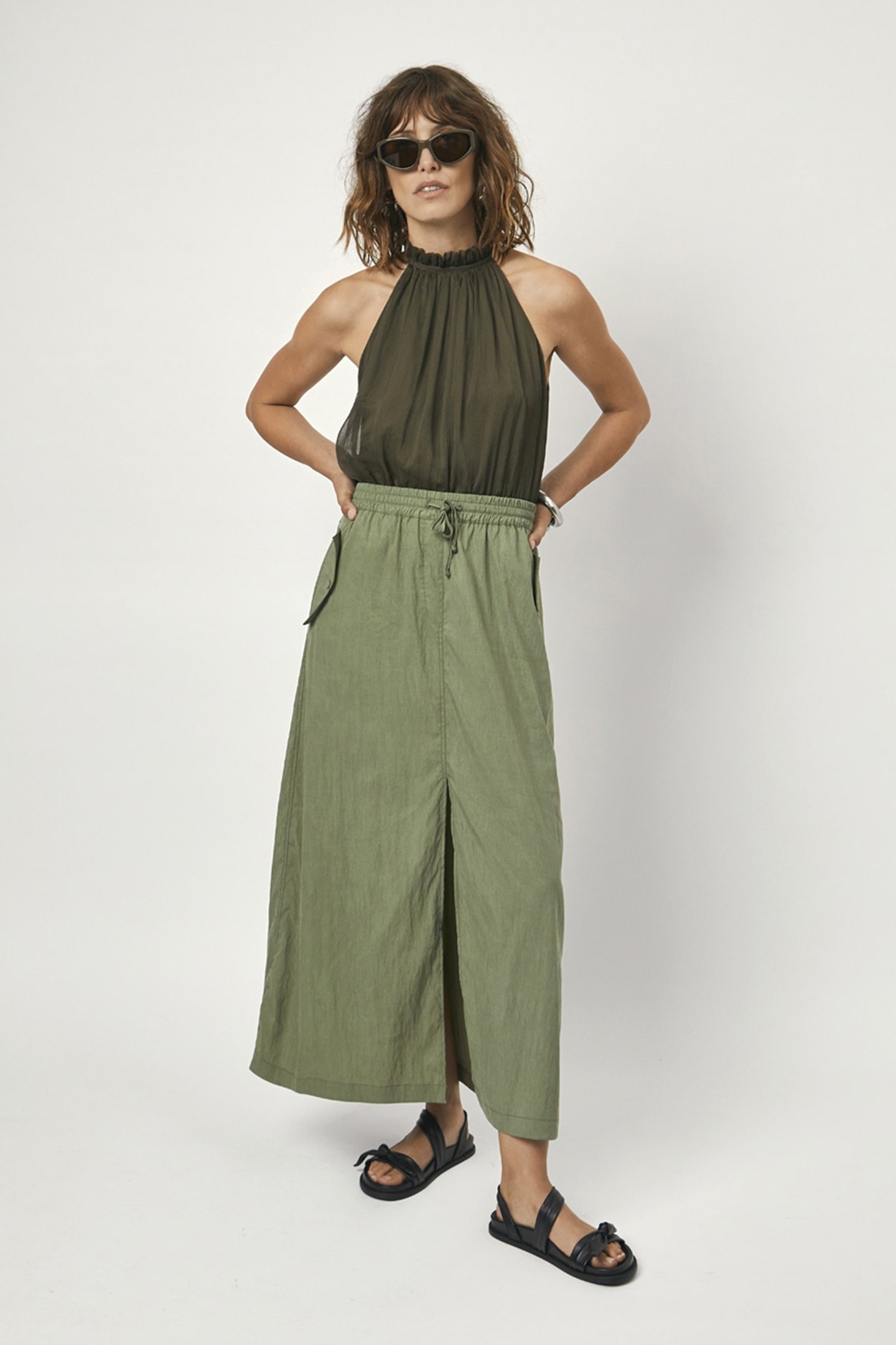 FAME PLEATED HALTER TOP UTILITY GREEN 2