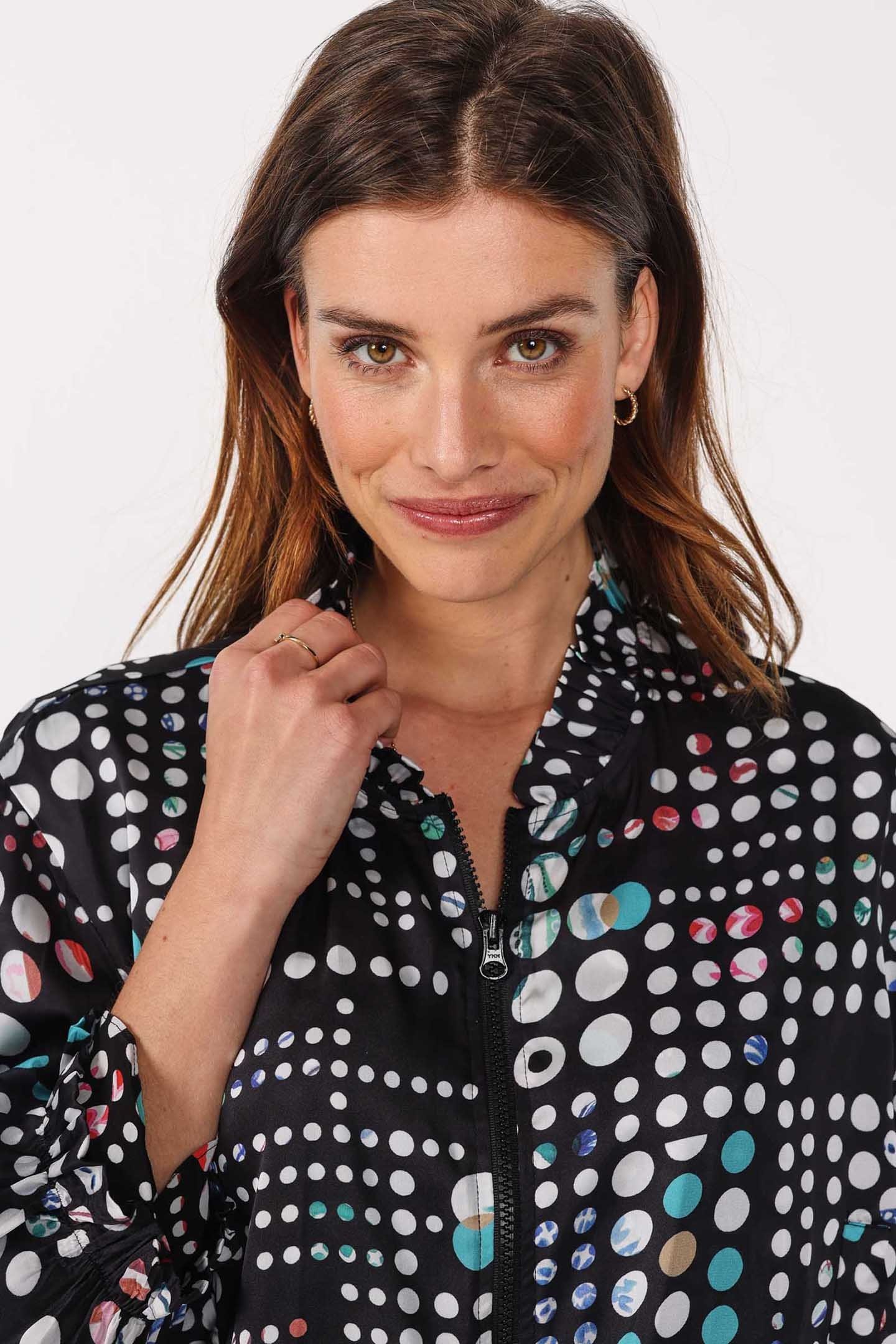ZIP BLOUSE SEVILLA BLACK WITH SECRET DOT PRINT 6