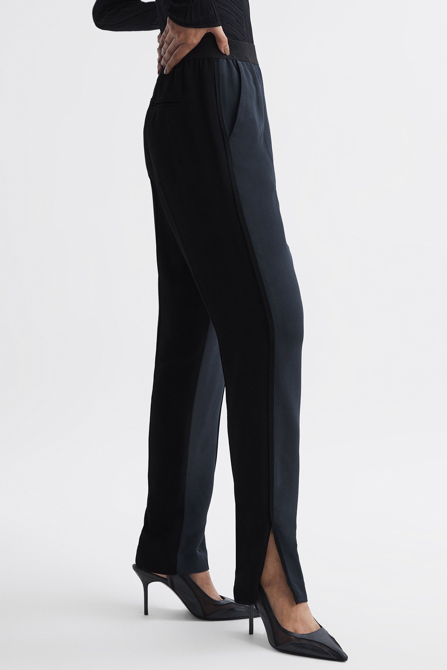 COLOUR BLOCK TAPER TROUSER BLACK 5