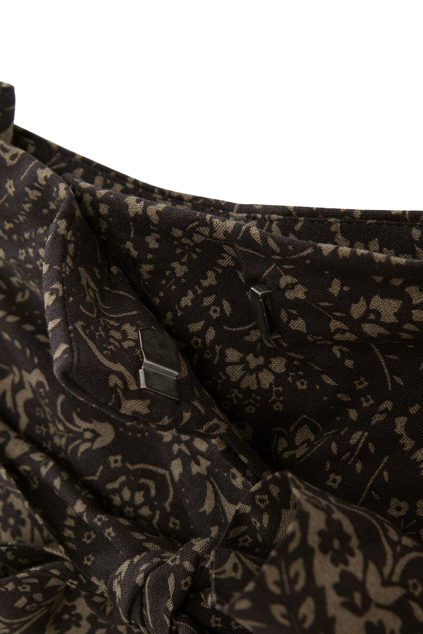 KHAKI LENZING™ ECOVERO™ FLORAL PAISLEY TROUSERS 7