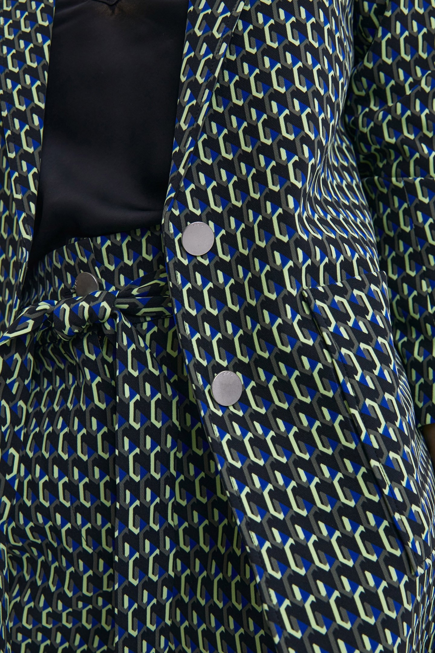 BLACK GRAPHIC PRINT SUIT JACKET 6