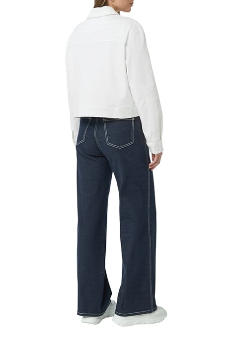 COMMA JACKET INDOOR WHITE 3