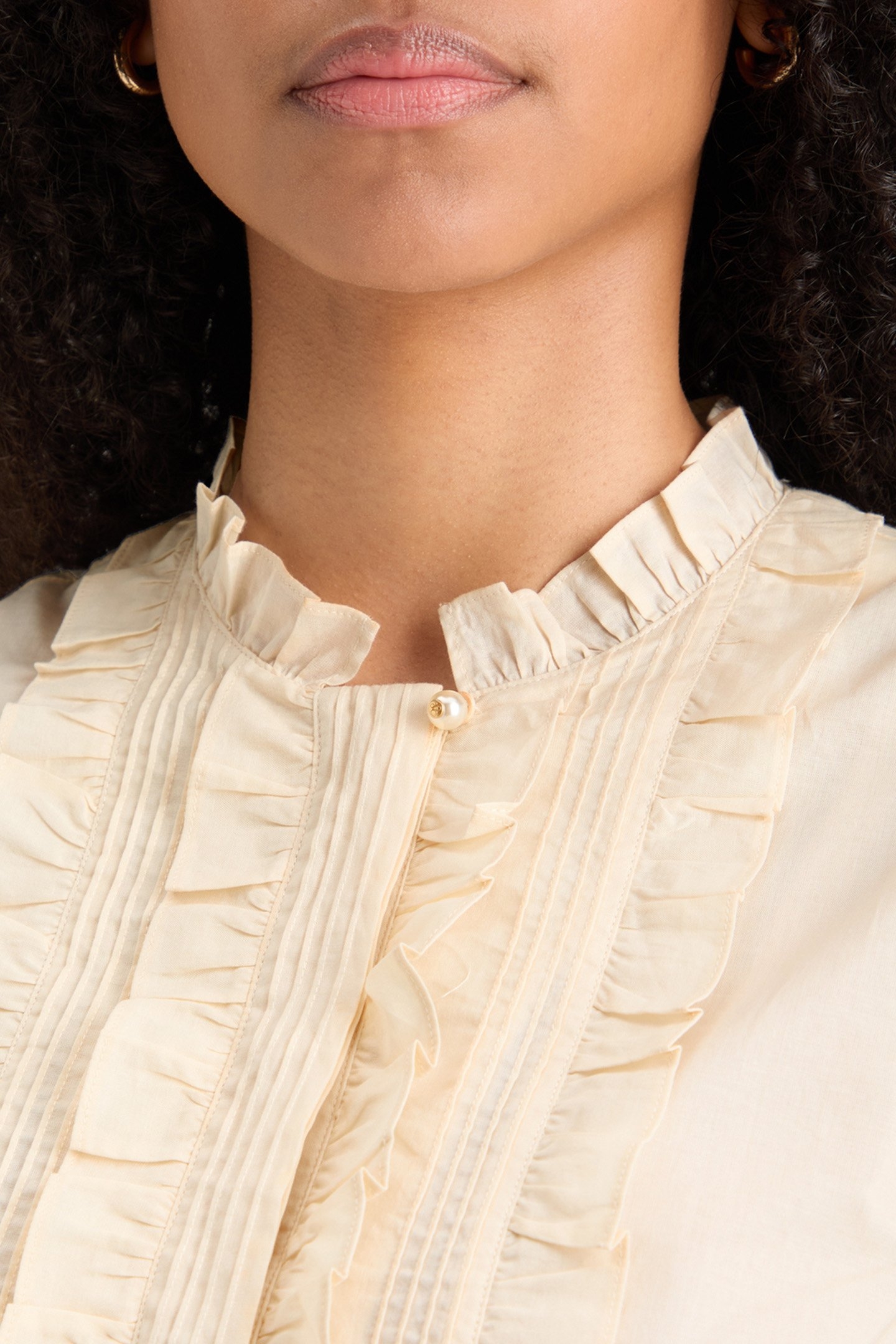 SLEEVELESS RUFFLE SHIRT SOFT ICE 7