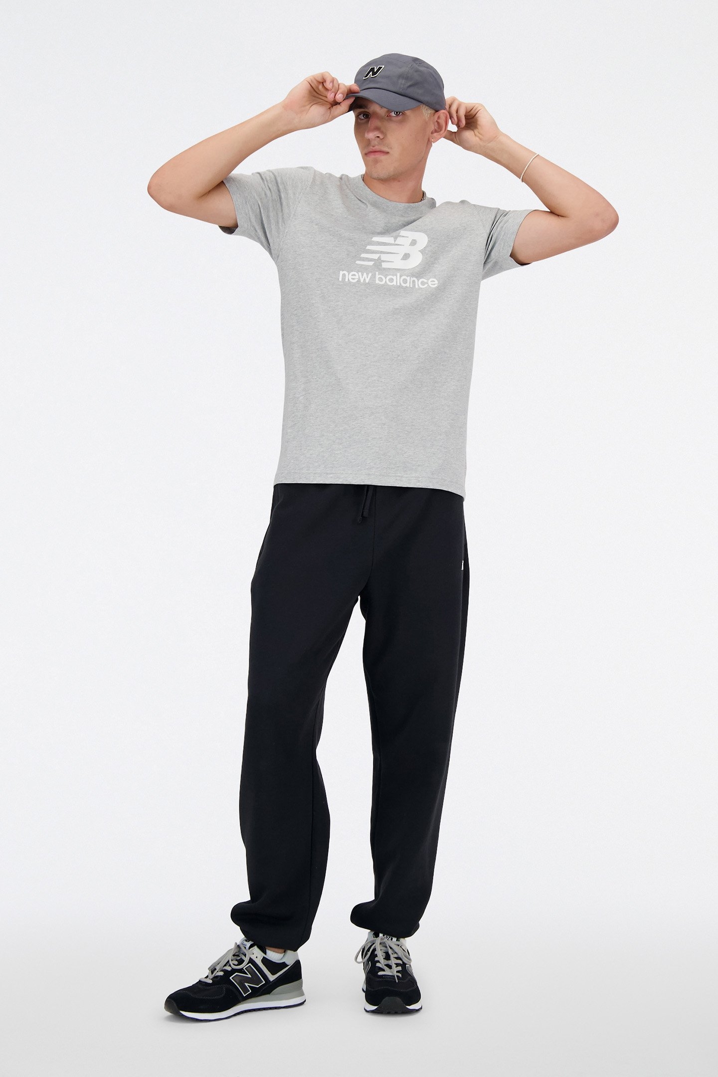 NB ESSENTIALS LOGO T-SHIRT IN GREY 3