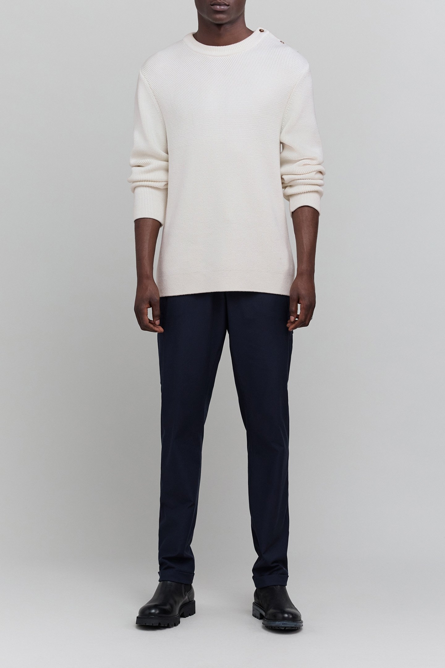 OFF-WHITE BUTTON-DOWN SWEATER 3