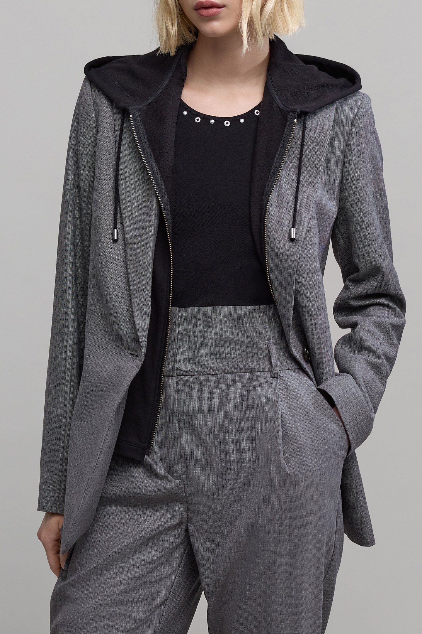 REMOVABLE HERRINGBONE PATTERN JACKET IN GREY 6