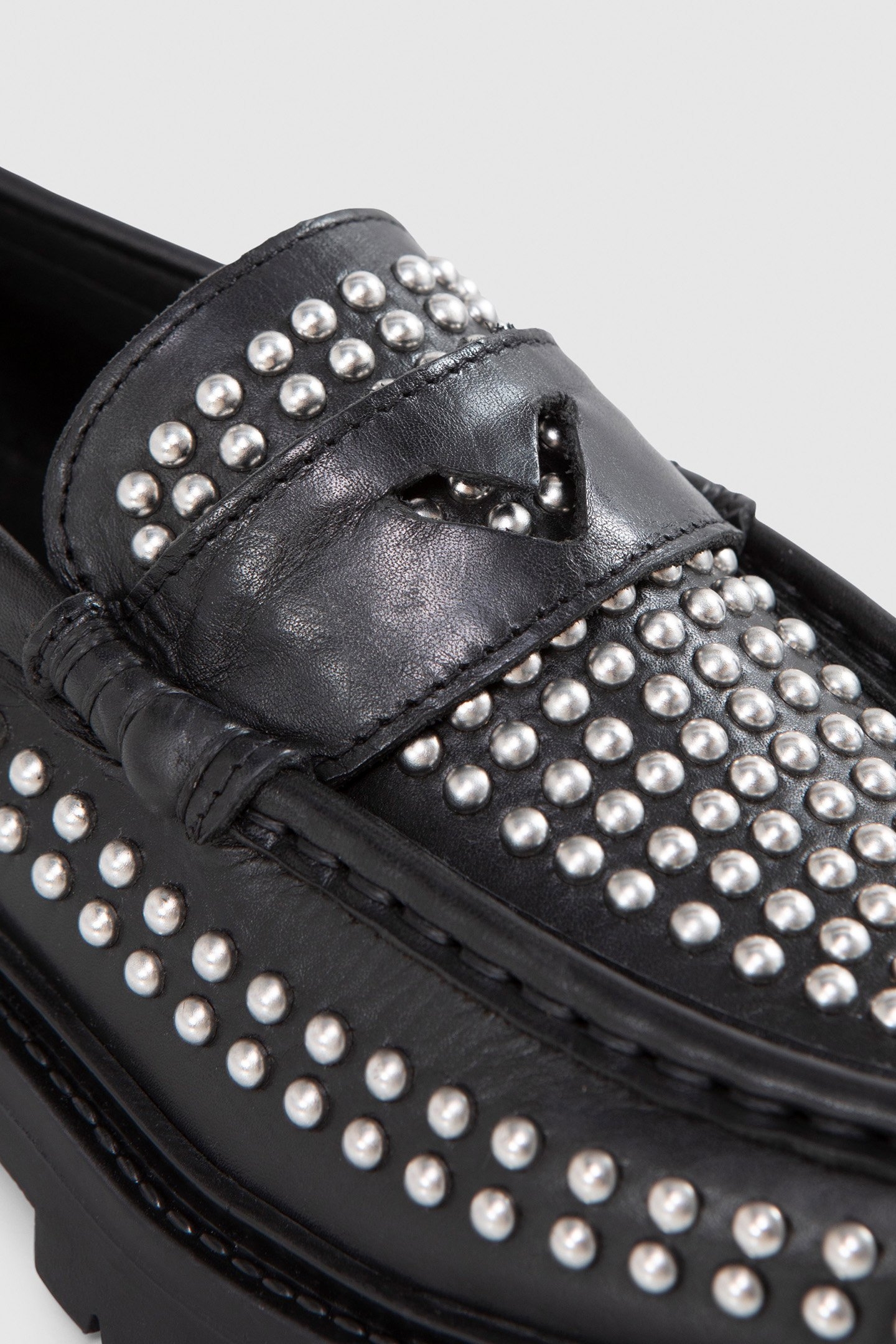 BLACK LEATHER LOAFERS WITH STUD DECORATION 6