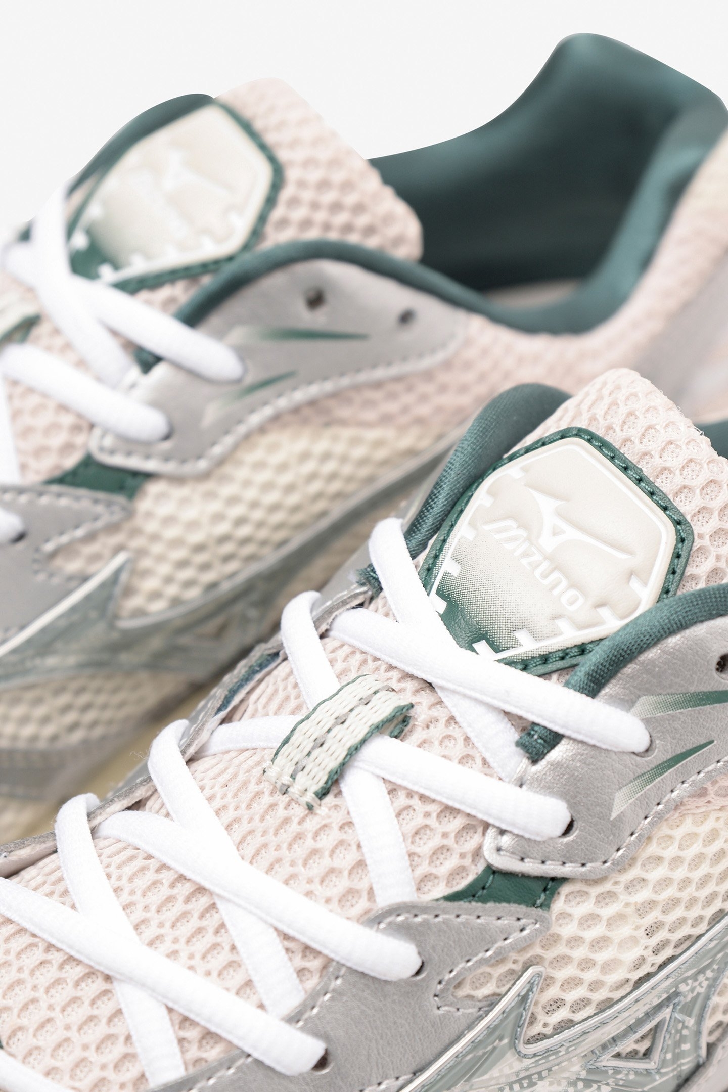 UNISEX SHOE S.L.WAVE RIDER SNOW WHITE/SLATE/BISTRO GREEN 7