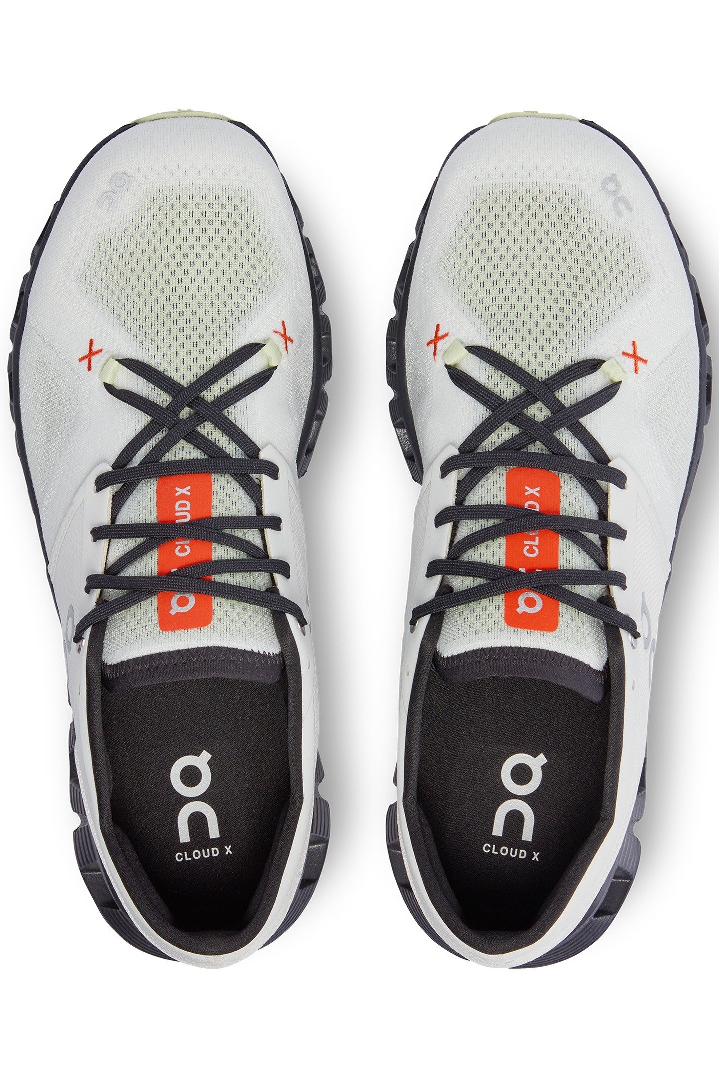 CLOUD X 3 IVORY FLAME 3