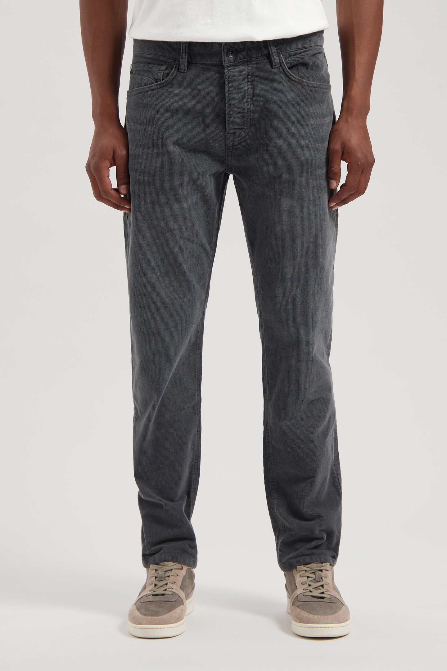 DS_GENT D FADED RIBCORD RAVEN 1