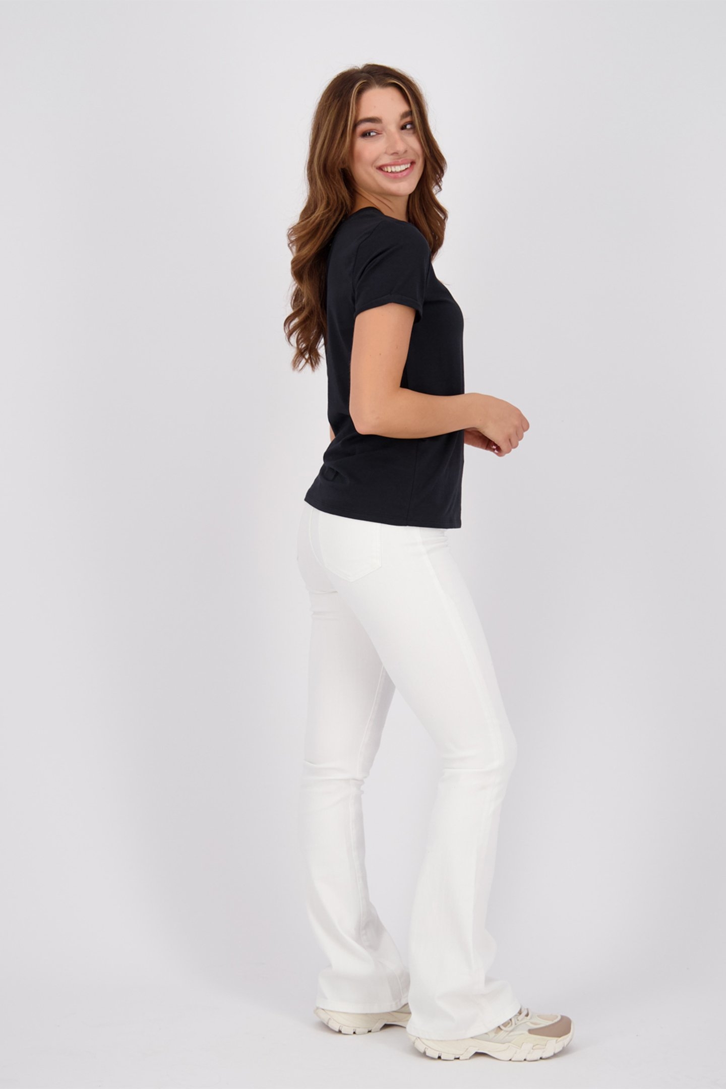 SUNRISE JEANS WHITE 7