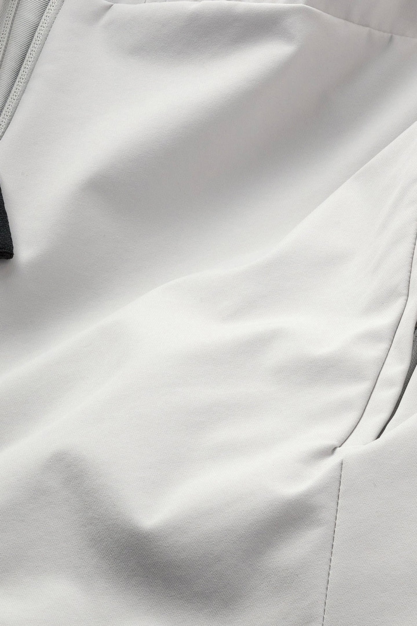 TAYLOR | TECH STRETCH VEST LIGHT GREY 5