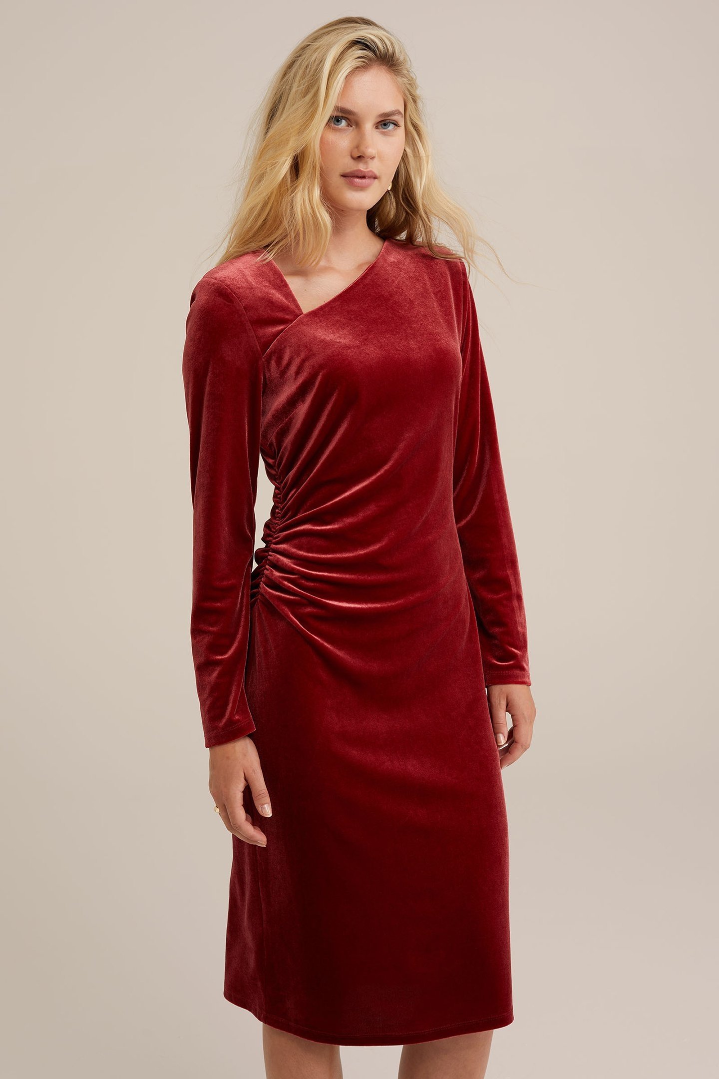 DRESS MID LENGTH VINTAGE RED 1