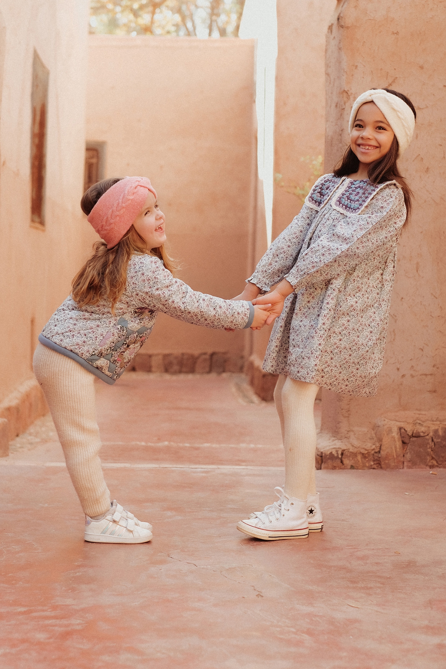 SWEATSHIRT KYRA MULTICO FLOWER PATCH 3