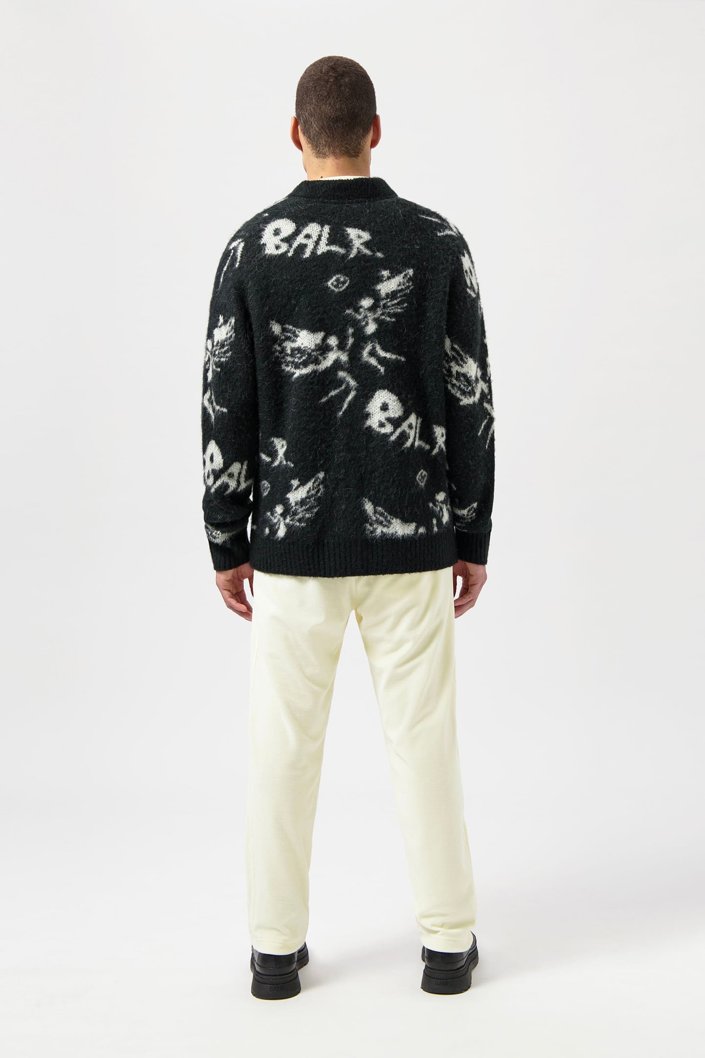 GAME OF THE GODS BOX FIT BRUSHED CARDIGAN JET BLACK 4