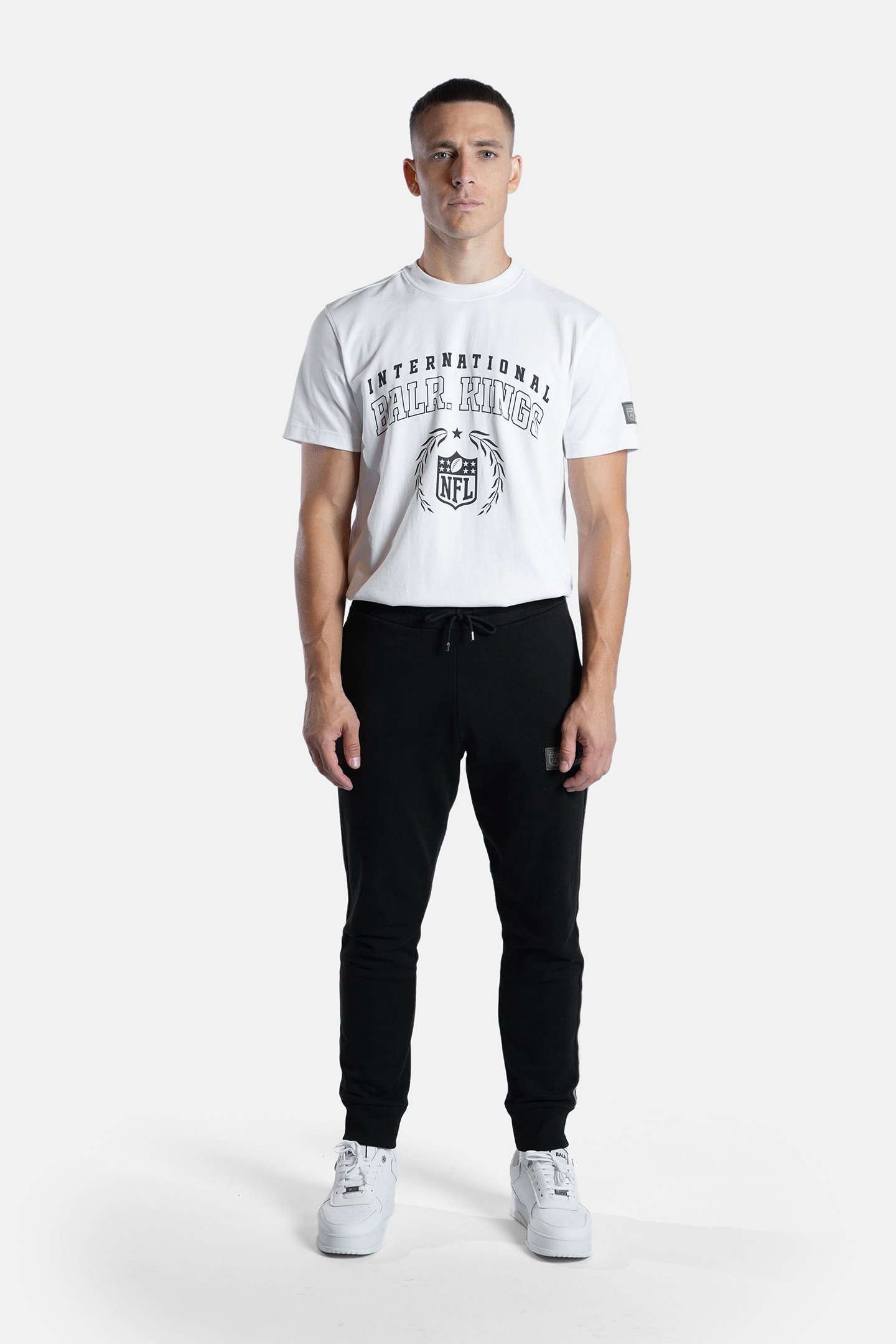 NFL X BALR. SWEATPANTS JET BLACK 1