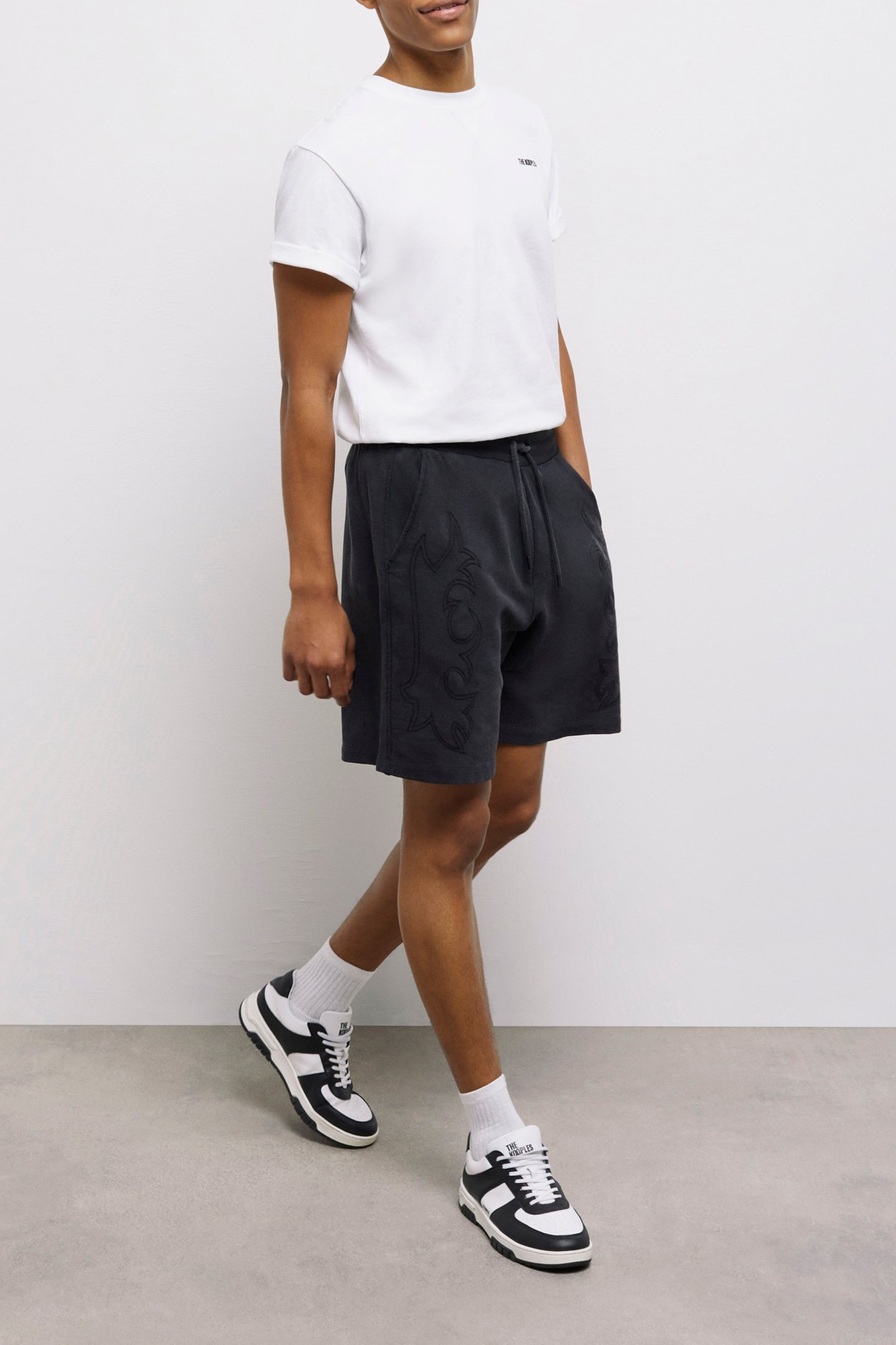 SHORT WESTERN BLACK WASHED 4