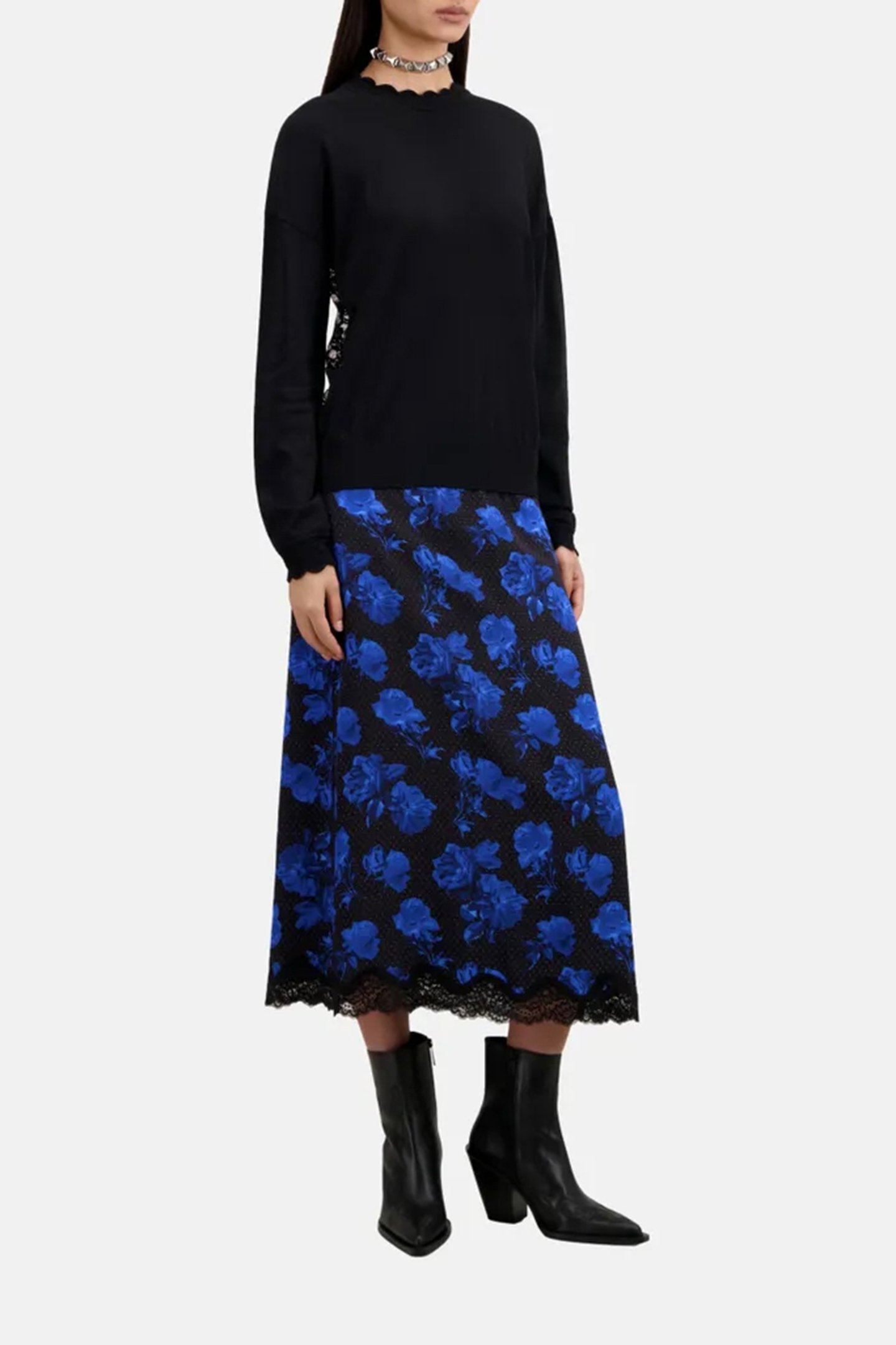 ROUND NECK SWEATER WITH LACE BACK BLACK 2