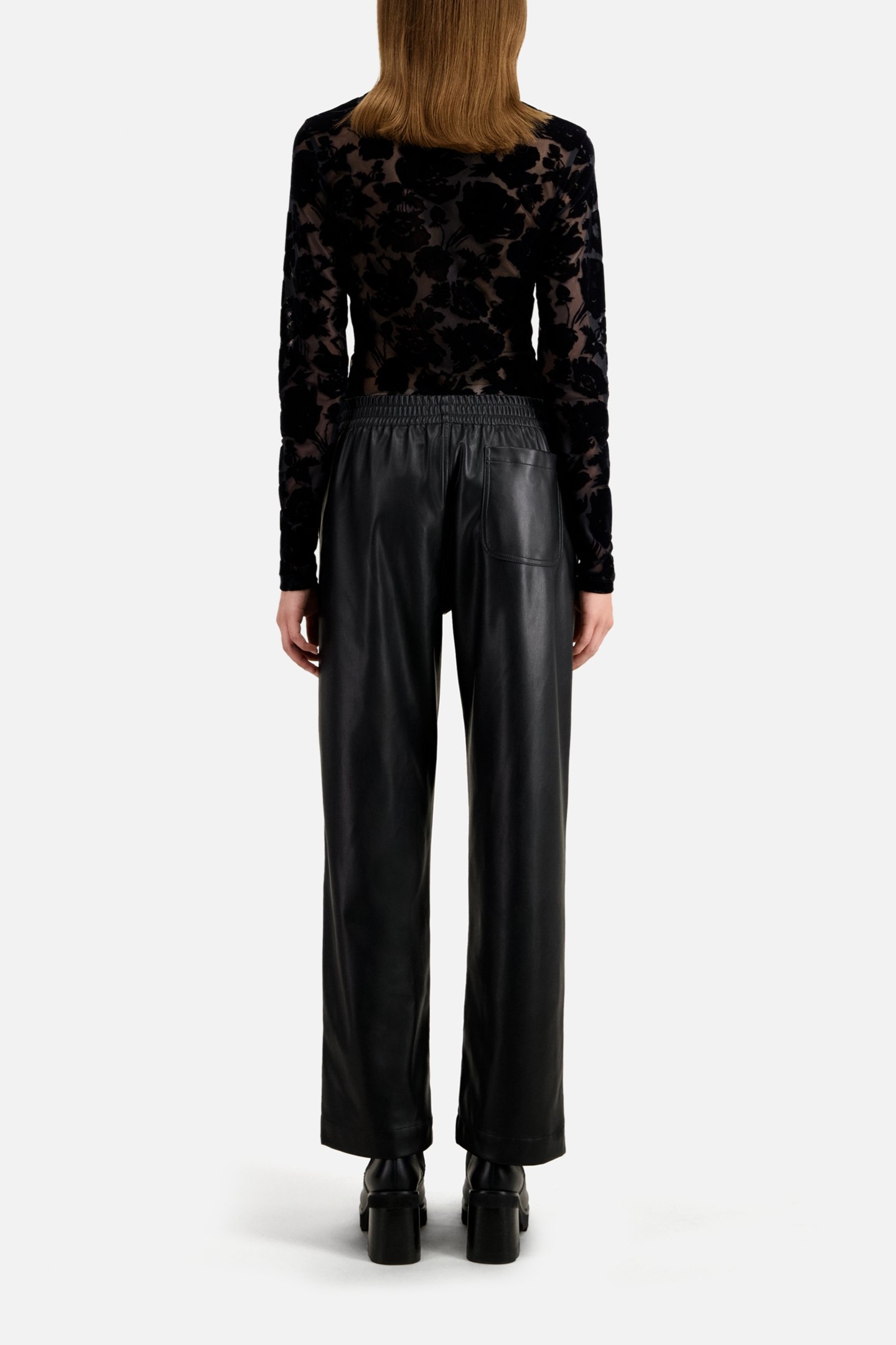 VEGAN LEATHER WIDE PANTS BLACK 2