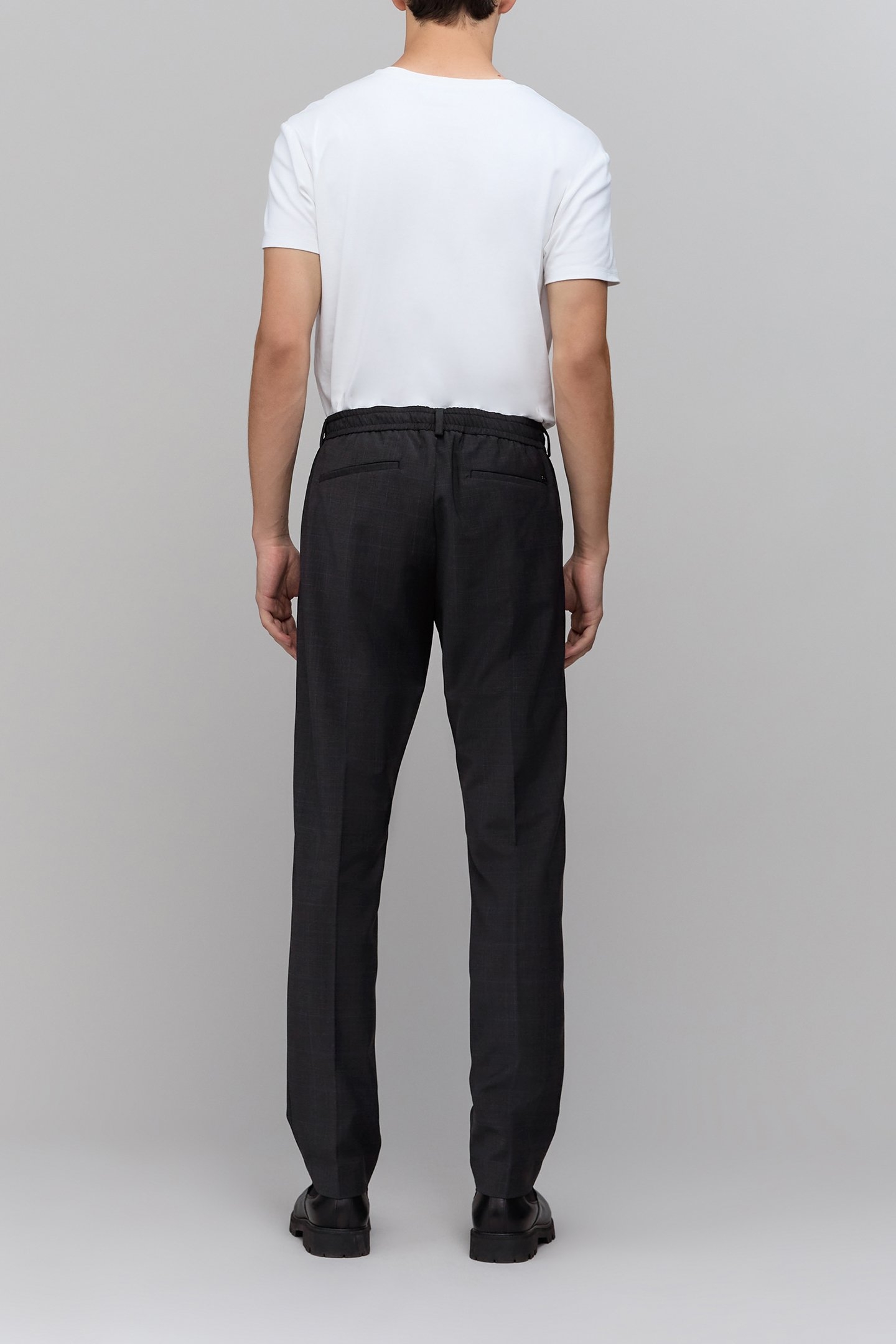 ANTHRACITE TRAVEL SUIT JOGPANTS 4