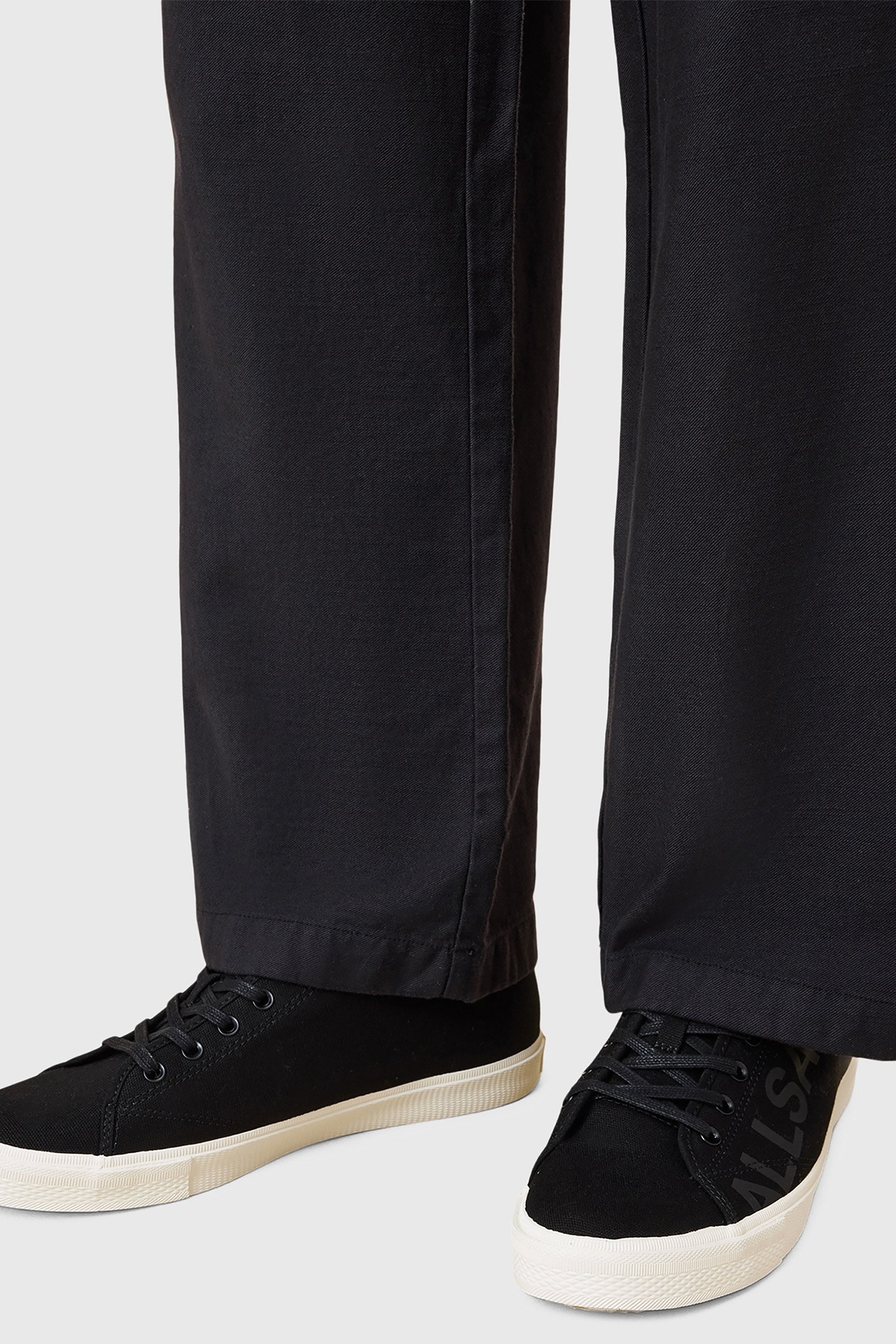 BIGGY CAN LOW TOP BLACK 2