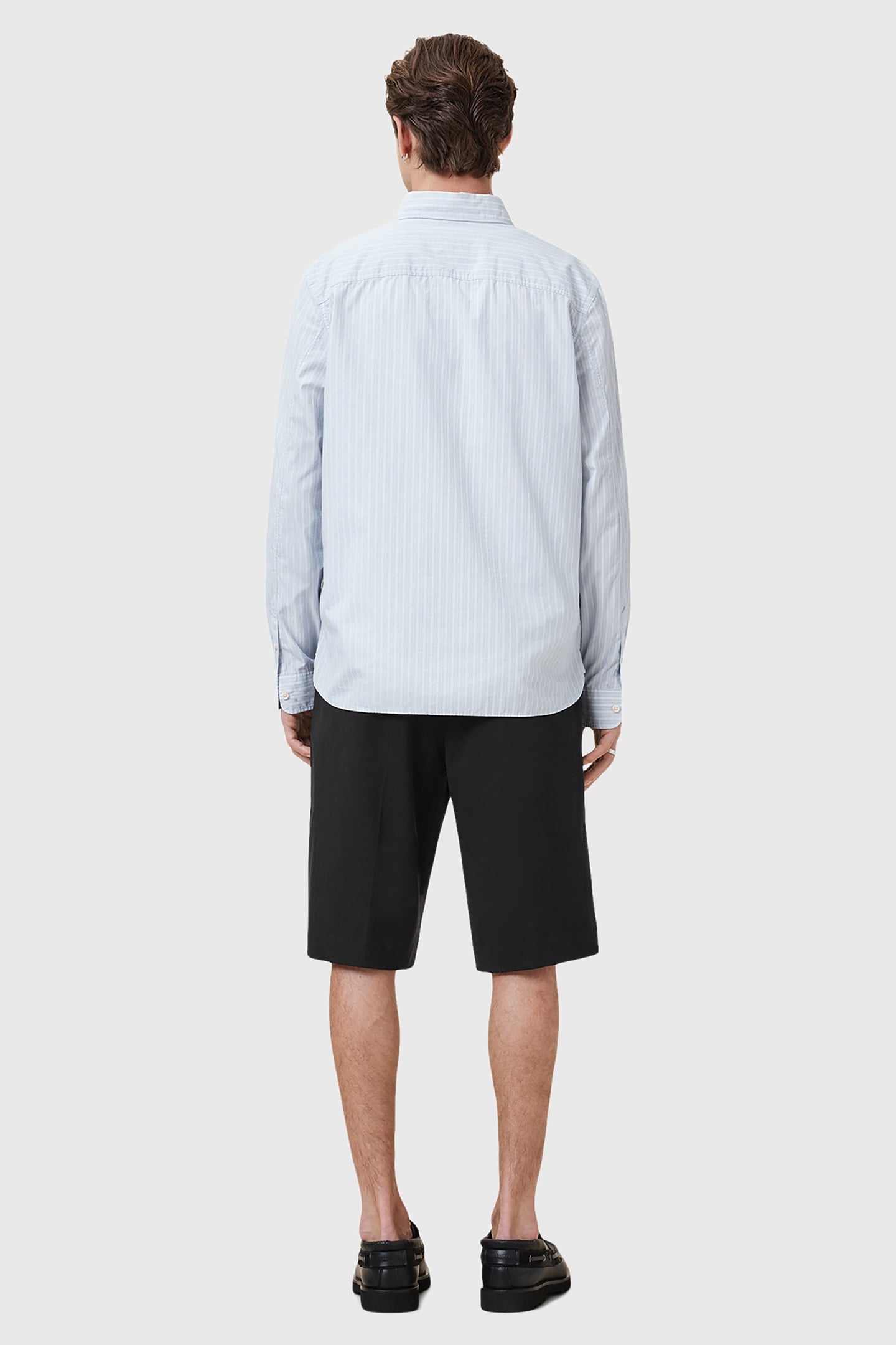 BAY SHORT FADED BLACK 4