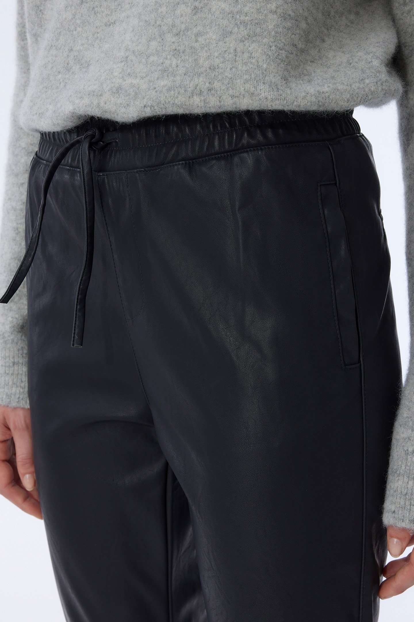 COLETTE PANTS BLACK 5