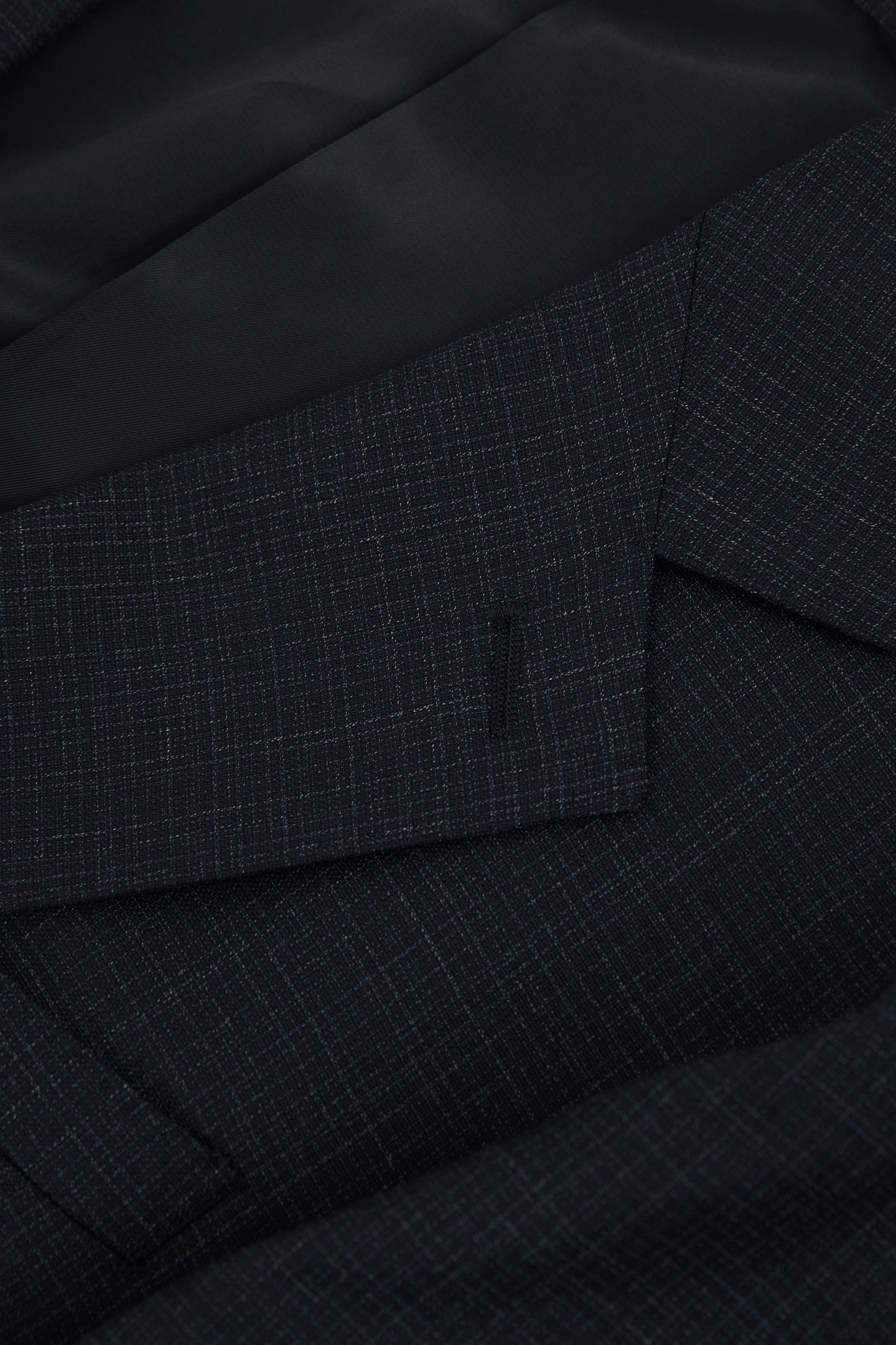 SB 2B NOTCH TEXTURED BLAZER NAVY 8