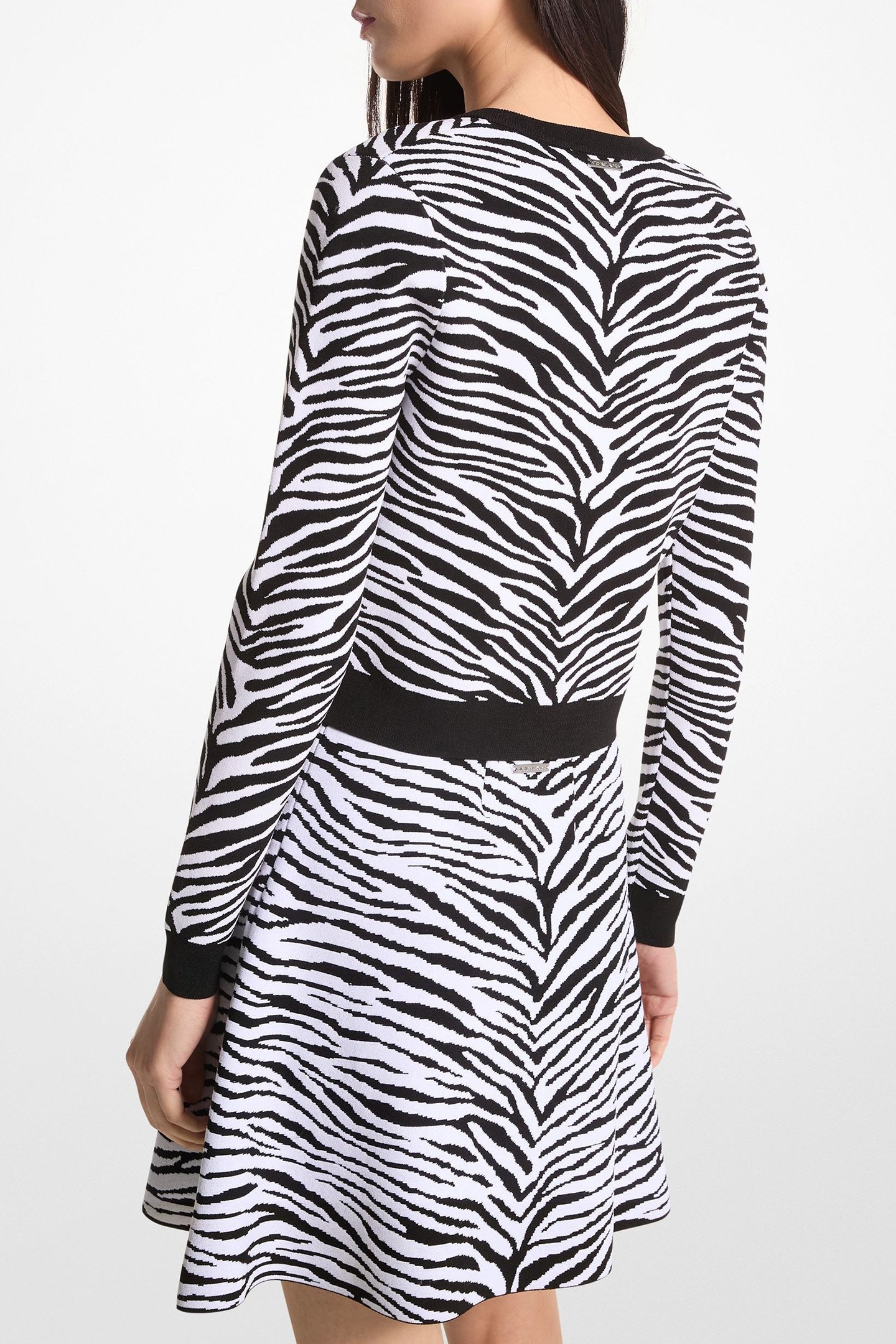ZEBRA SPINE ZIP JACKET BLACK/WHITE 2