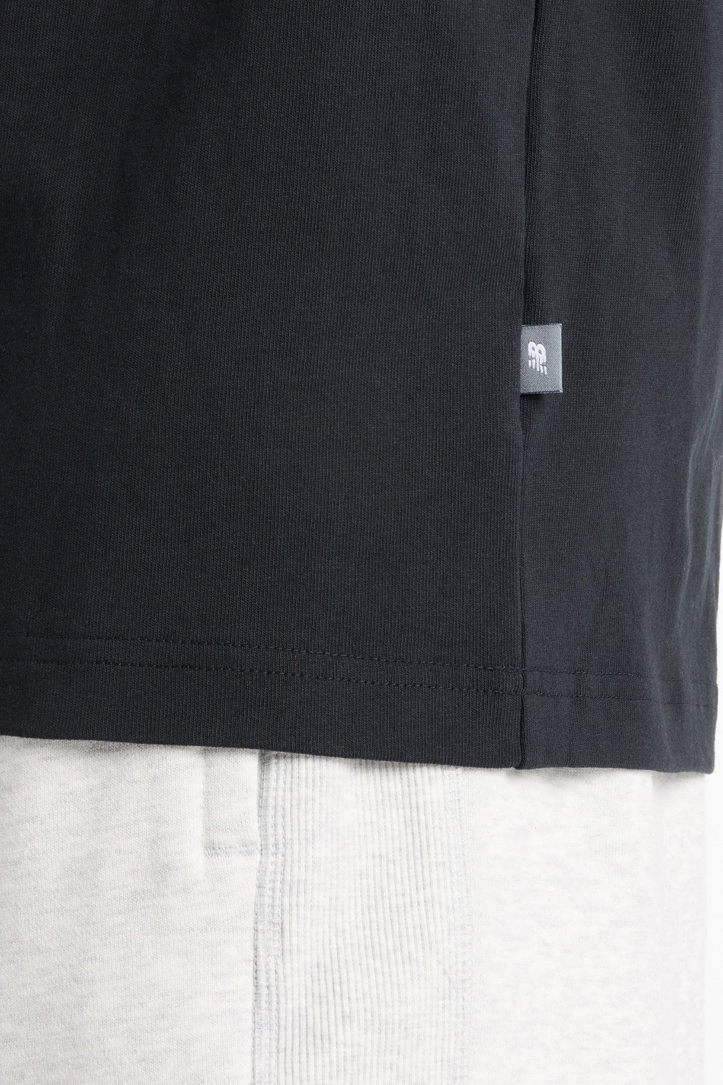 DEBUT SCULPTURE T-SHIRT BLACK 8