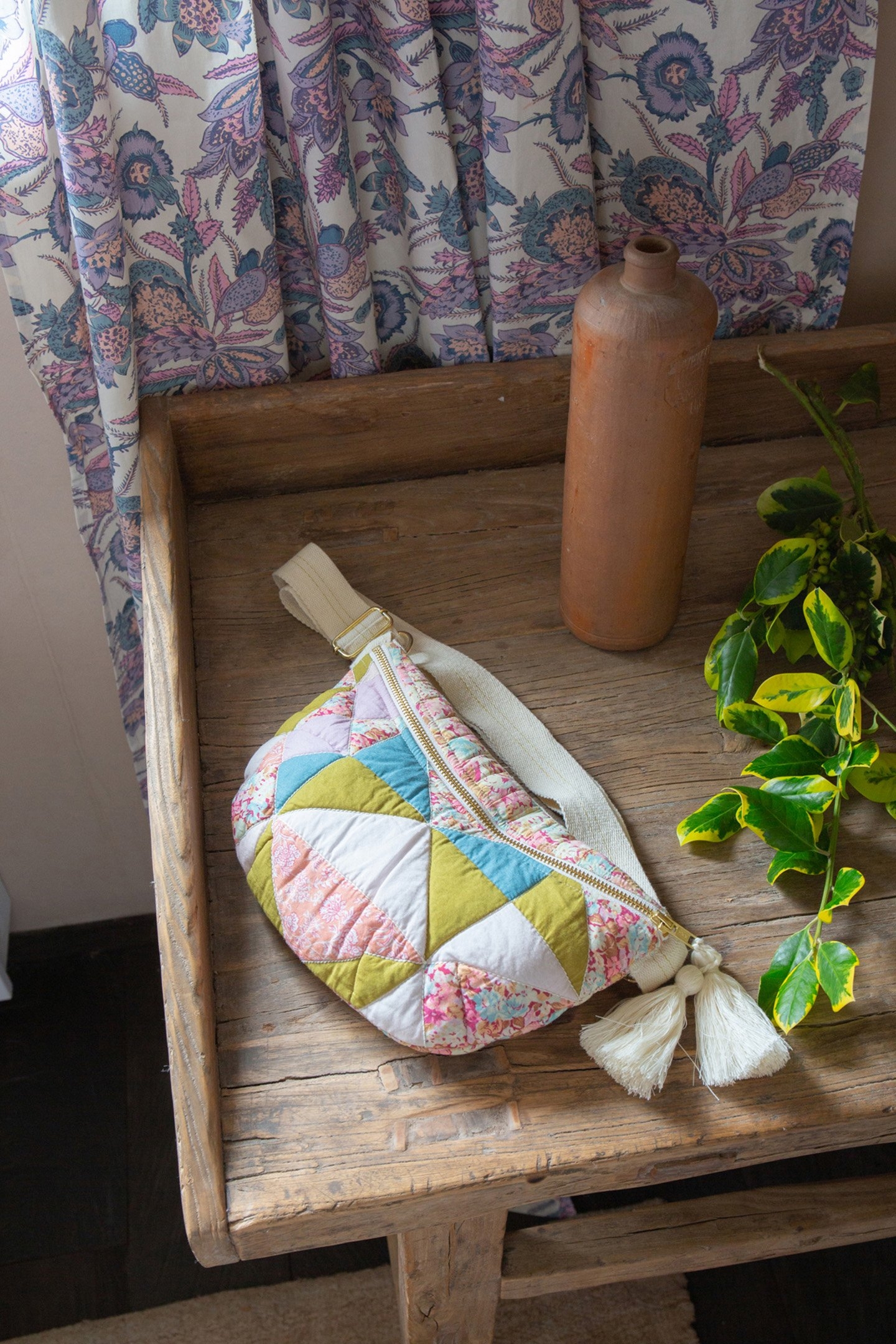 WAIST BAG GABY PATCH SWEET PASTEL 5