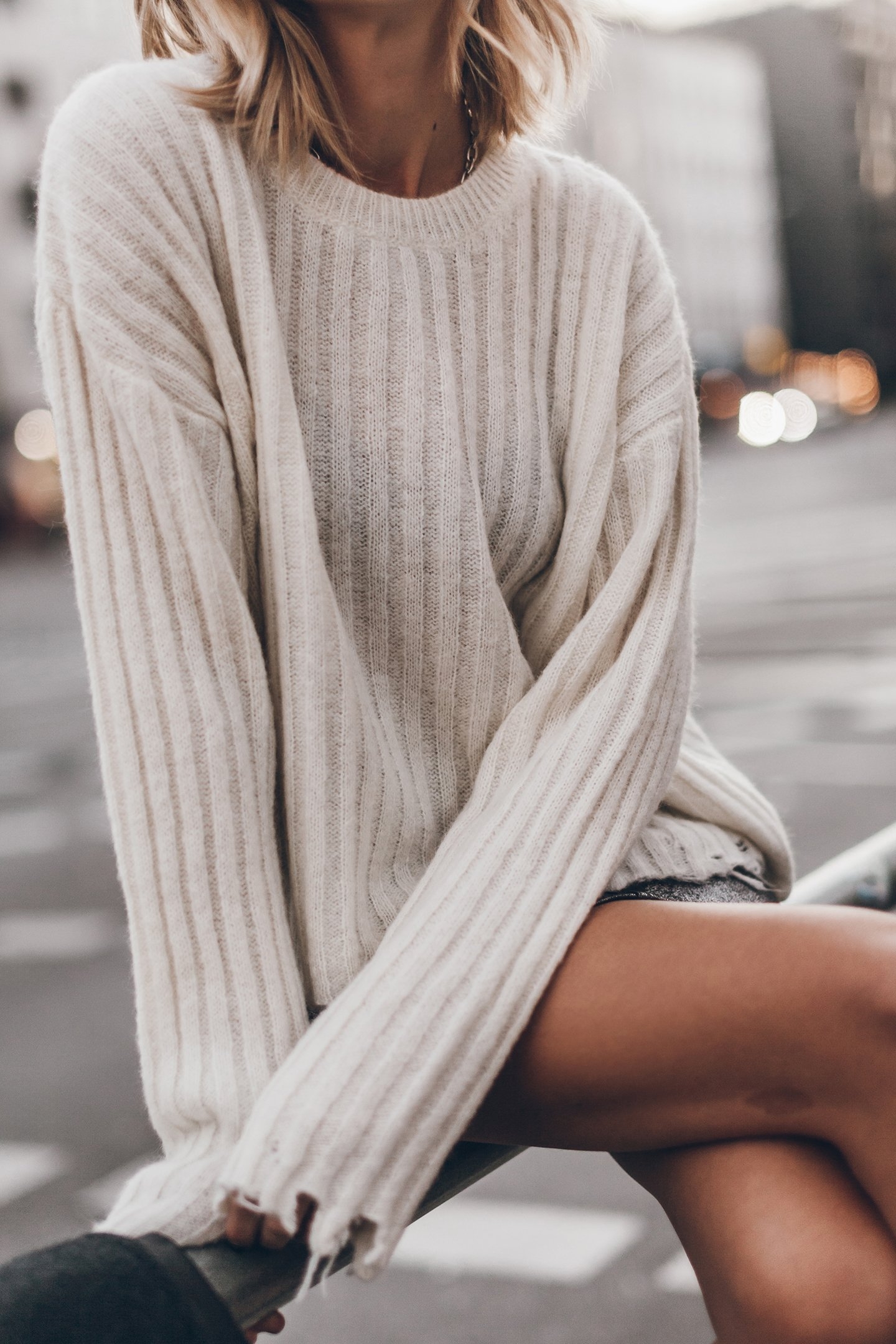 THE OFF WHITE DESTROYED KNITTED SWEATER 1