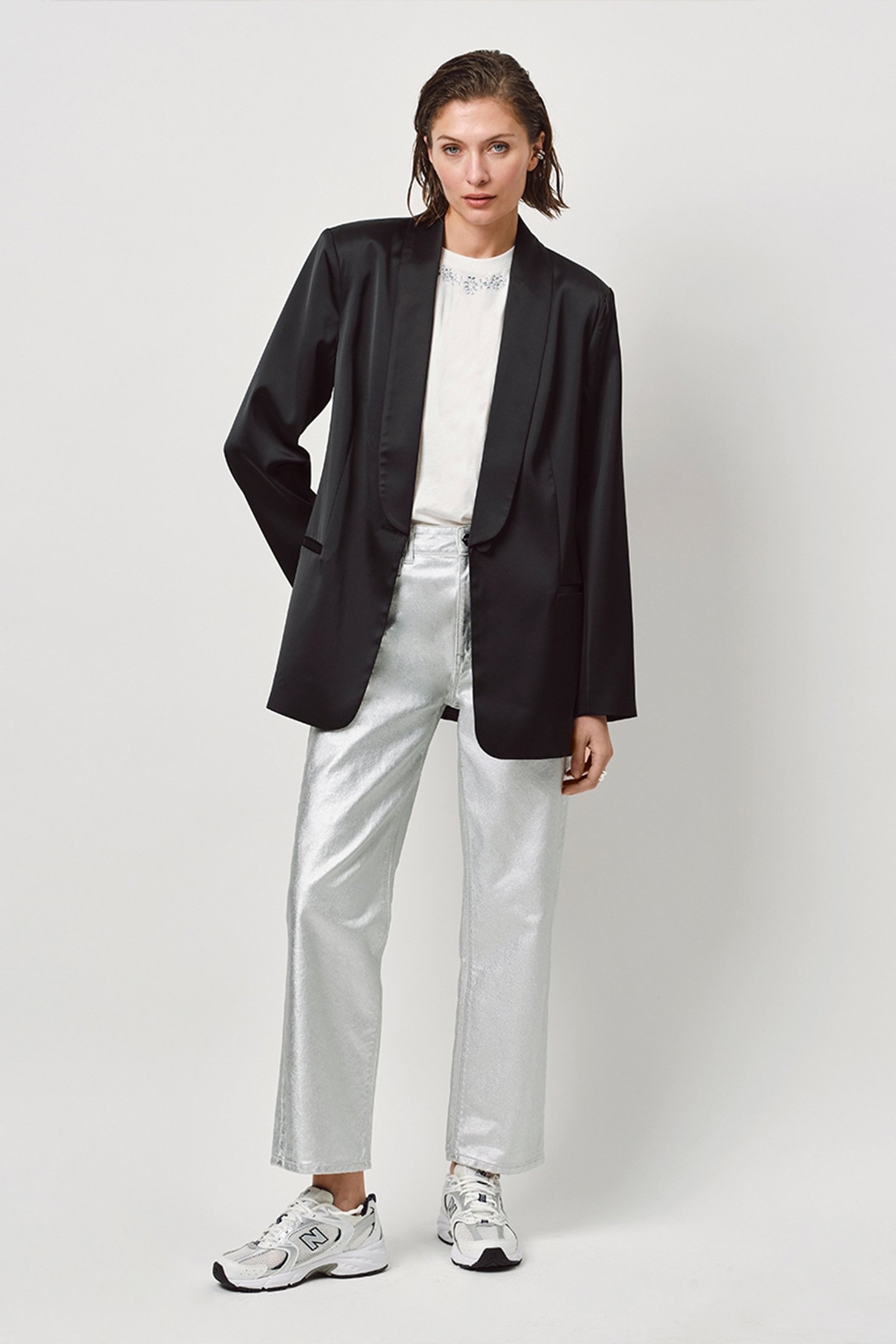 RYLIN EMBELLISHED TEE MILK WHITE 4