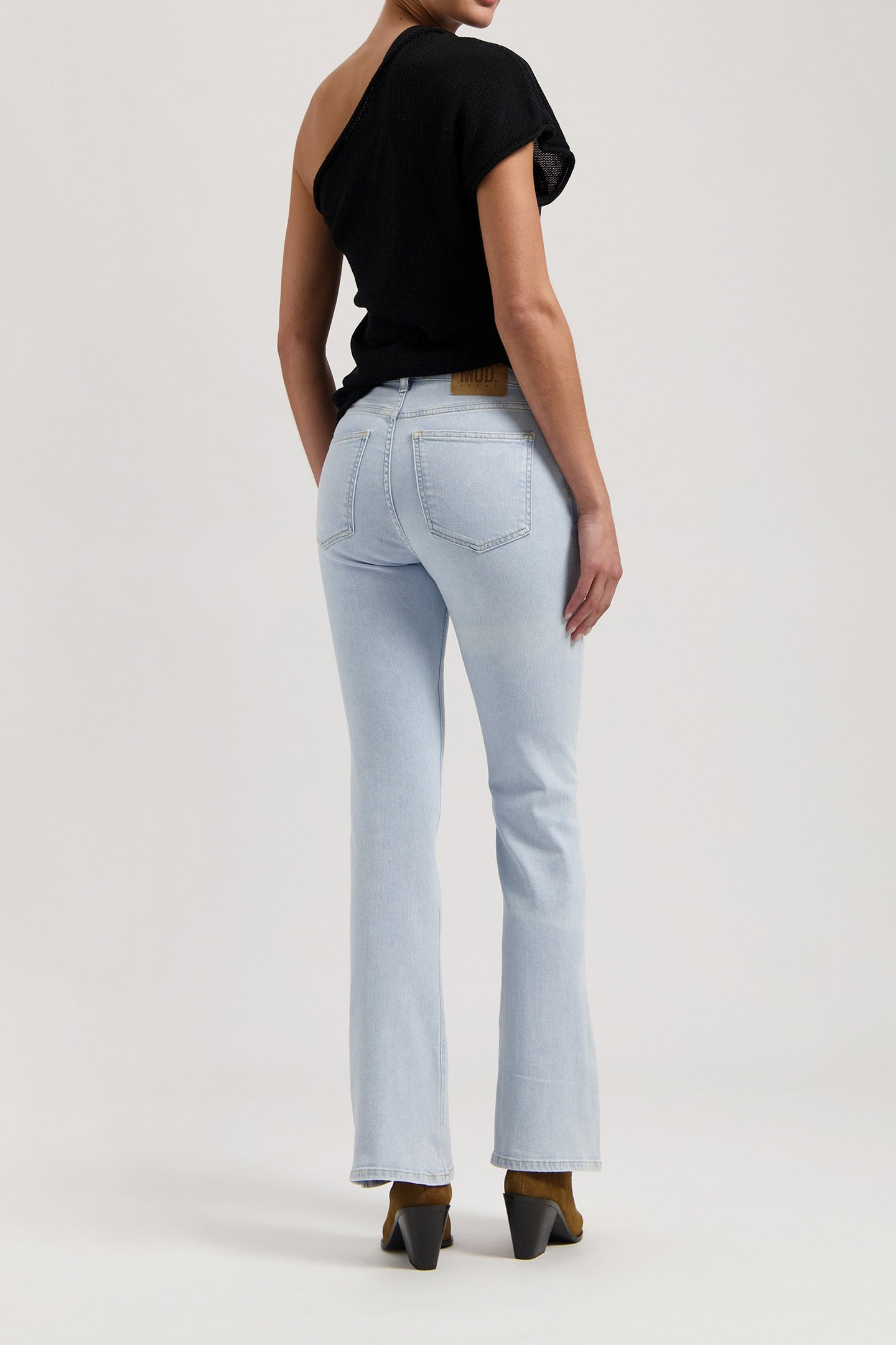 ISY HIGH FLARED LIGHT STONE 4