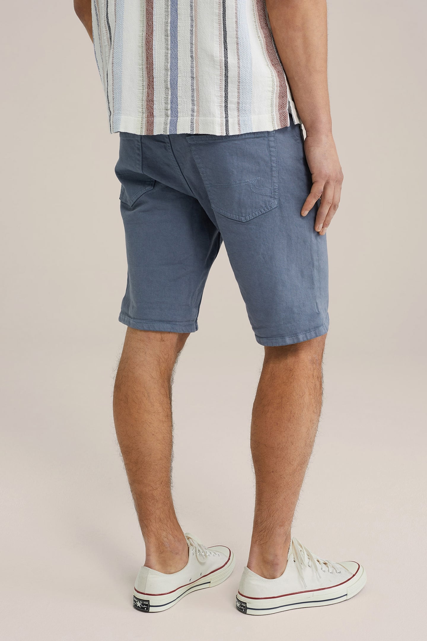 SHORT GREYISH BLUE 2