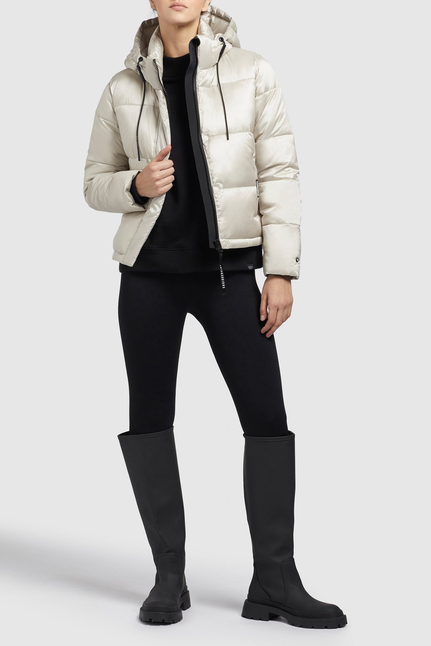 STINE SATIN PEARL WHITE 3