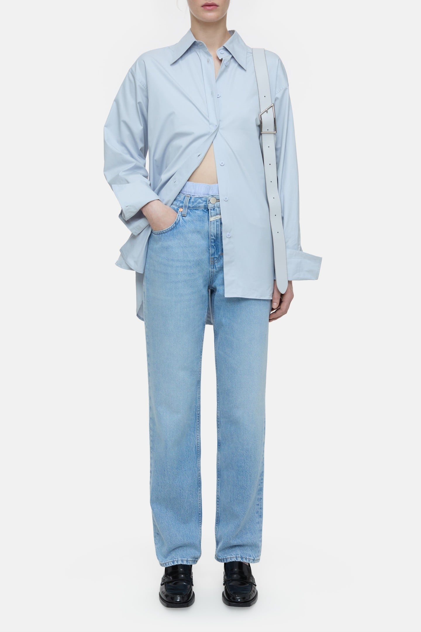 ROAN JEANS LIGHT BLUE 3